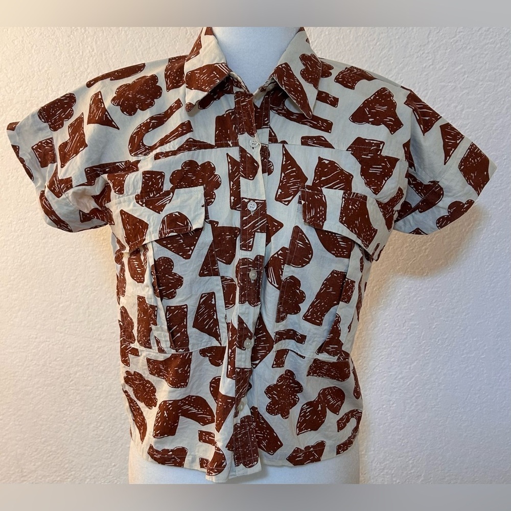 Compania Fantastica Women’s Geometric Print Button Down Shirt Size XS NWOT